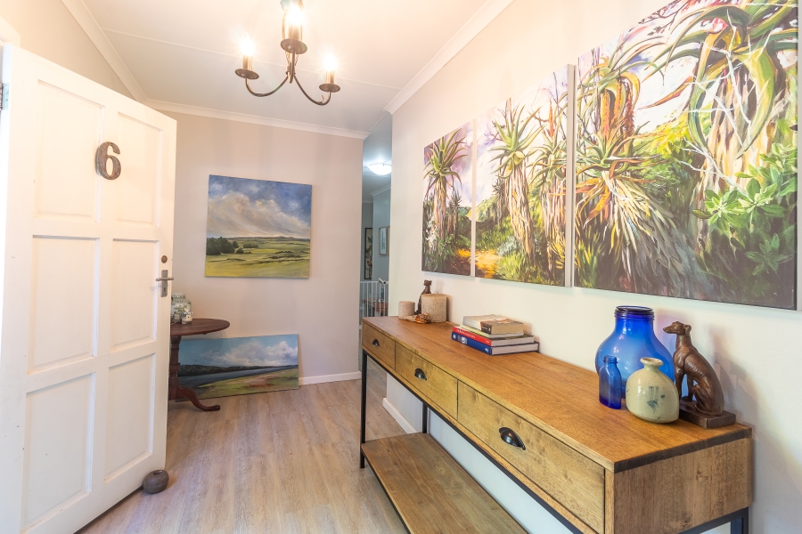 5 Bedroom Property for Sale in Kenton On Sea Eastern Cape